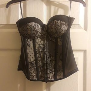 ✨5/$15✨ bundles only   Corset top